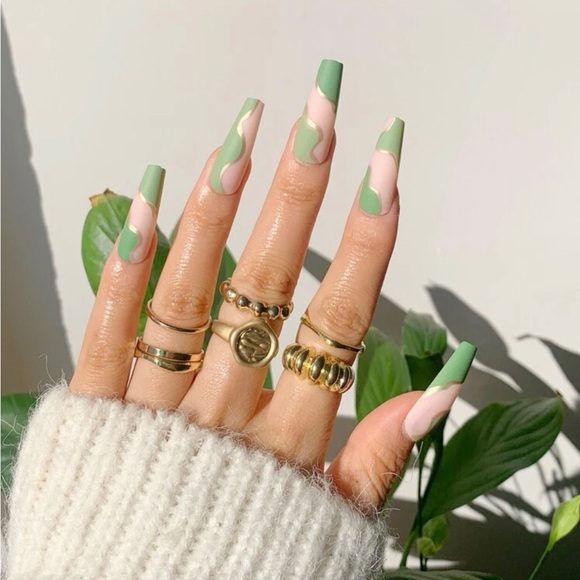 Coffin/Ballerina Shaped Press-On Nails - Picture 1 of 3